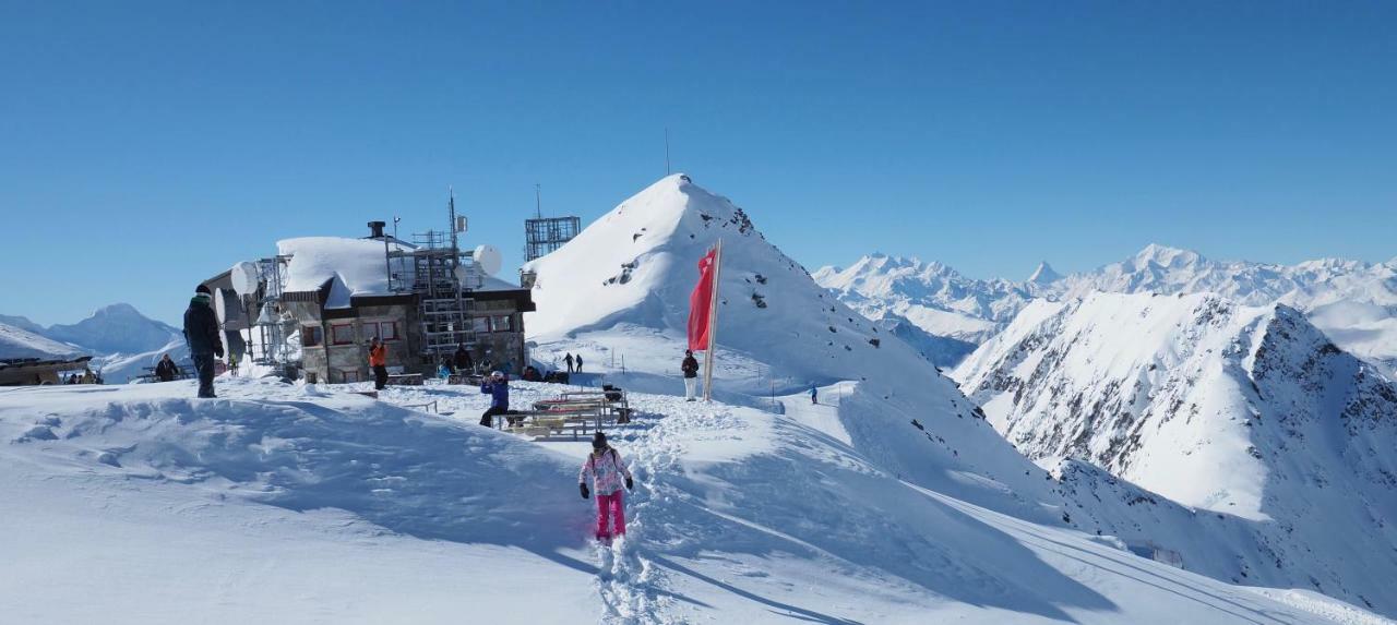 Mischabelblick Appartement Fiesch Buitenkant foto